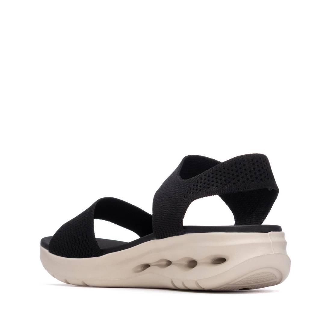 Sandalia De Mujer Xti 145023 Negro 3/4