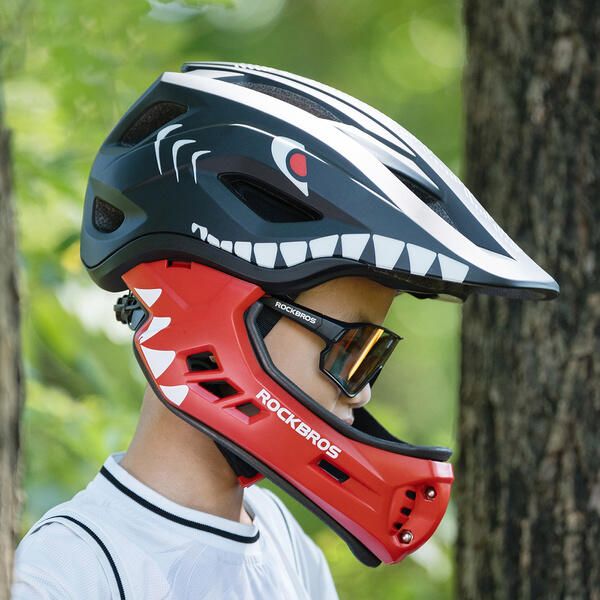 Casco de bicicleta para niños Rockbros Shark con mentonera extraíble 2/6