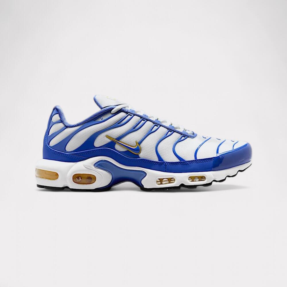 NIKE picture