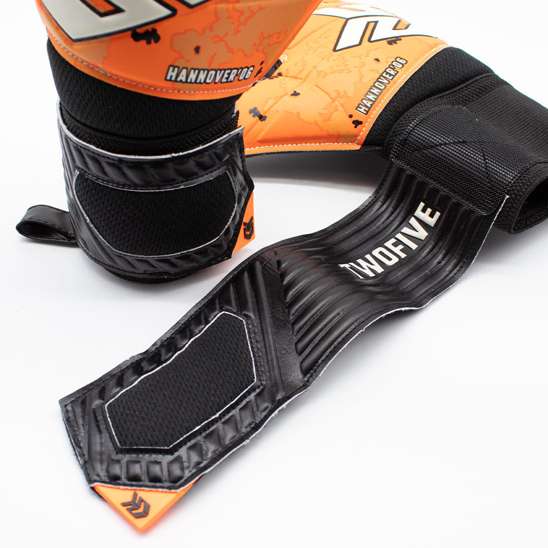 Guanti da portiere TwoFive Hannover06 Basic 4/6