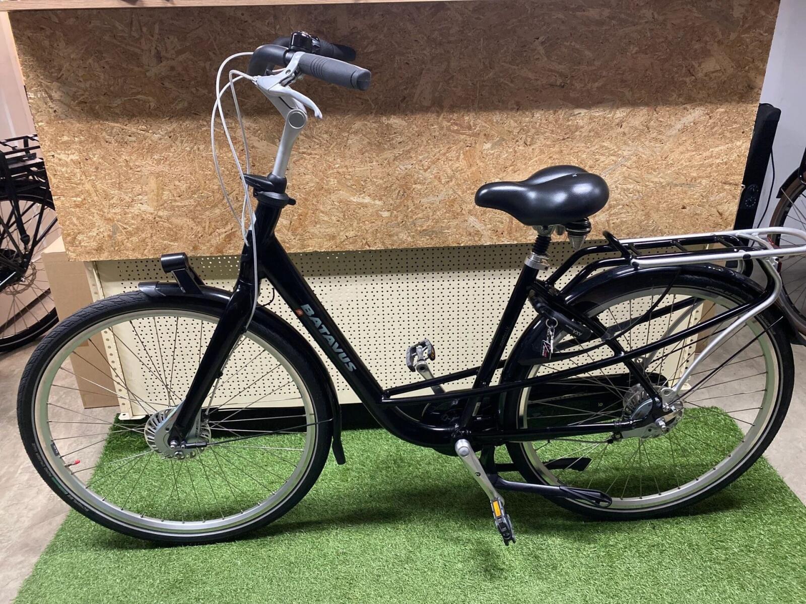Batavus Mambo, Year of construction 2021, Roller brakes, Hub alternator, zwart 4/7