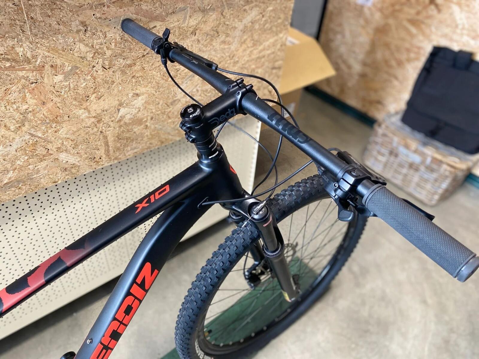 Mendiz X10 48 cm, 12-speed Sram, hydraulische schijfremmen, Vittoria Barzo 29" 3/7