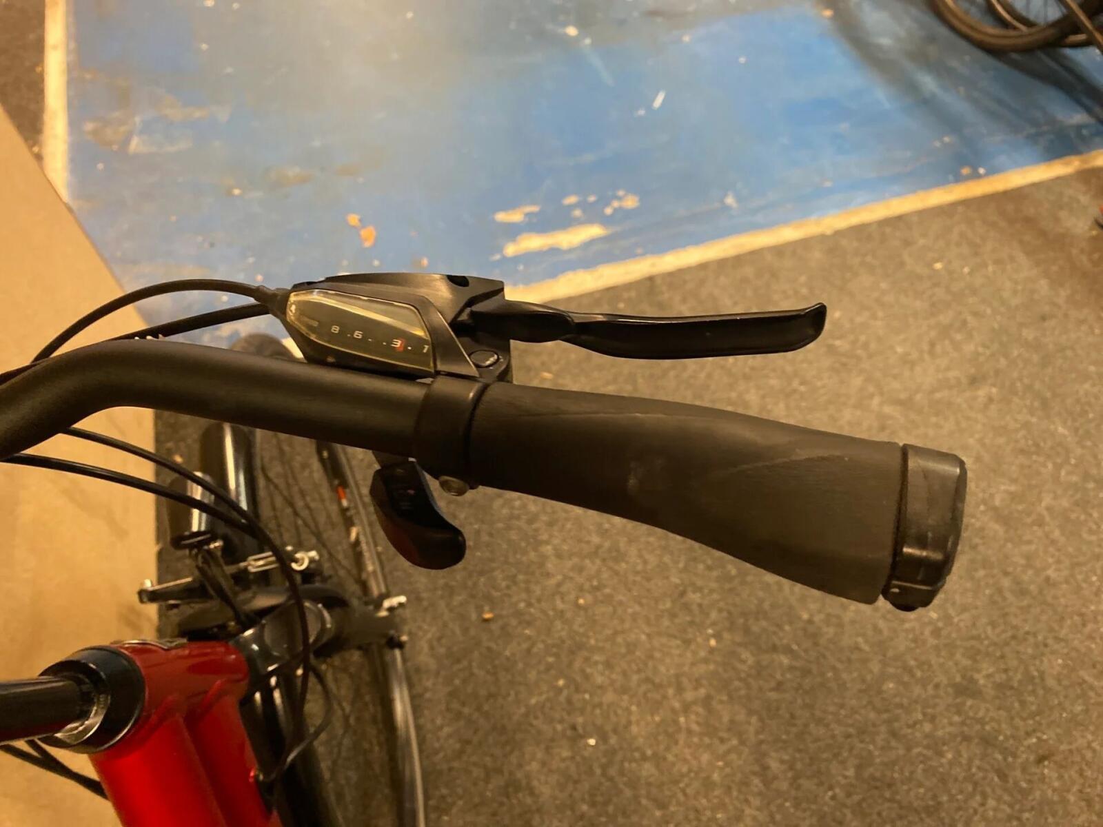 Diamant Ubari damesstadfiets 50 cm, rood 3/7