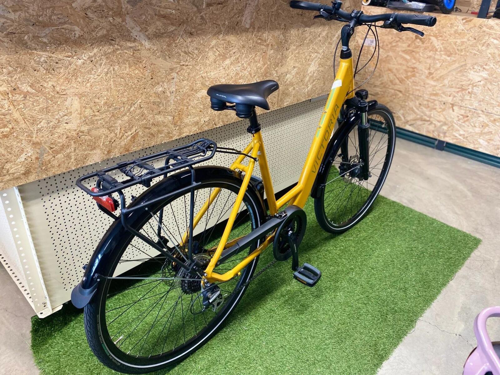 Victoria Trekking damesfiets 51 cm, 16v, geel 3/7