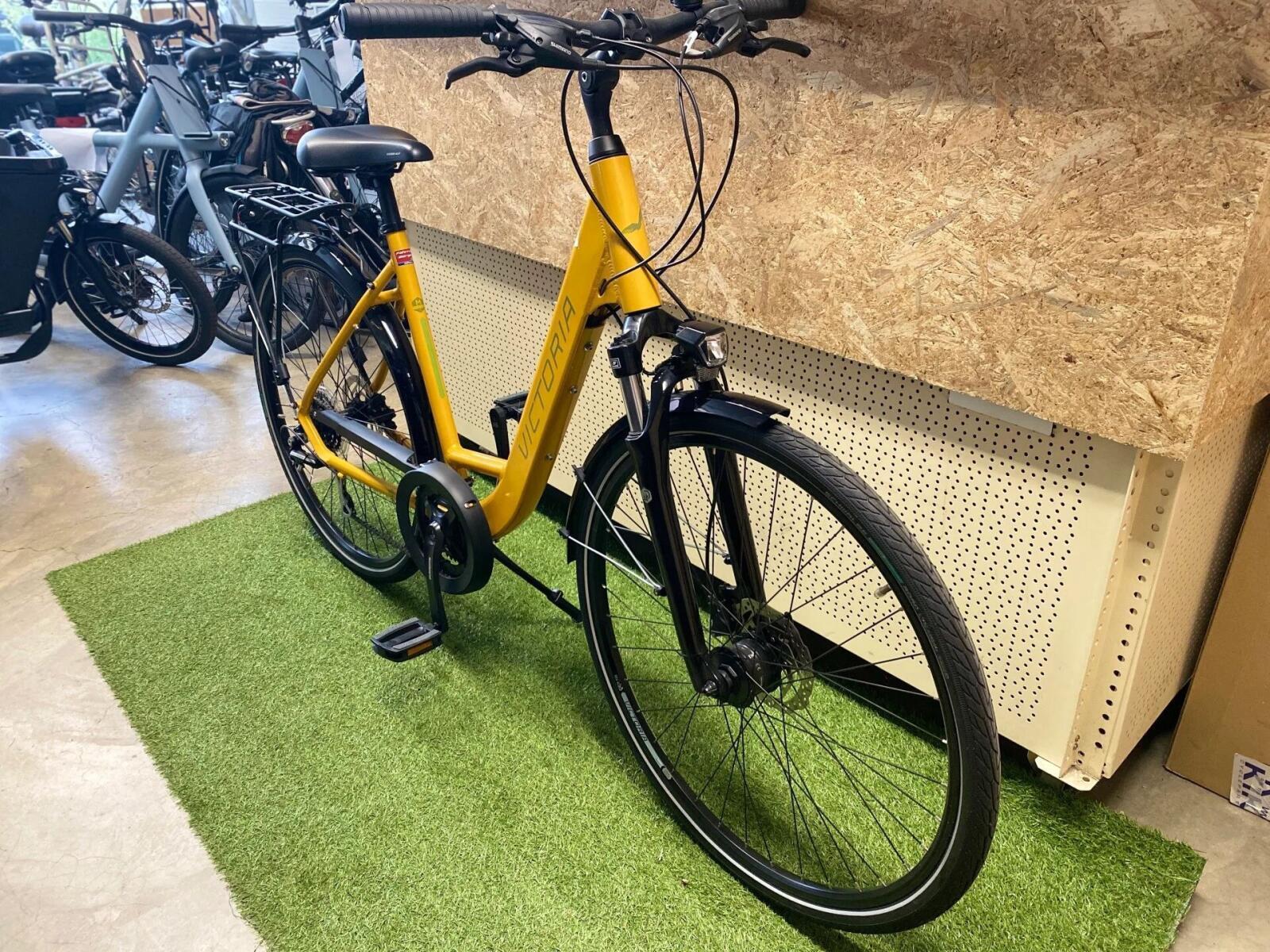Victoria Trekking damesfiets 51 cm, 16v, geel 5/7