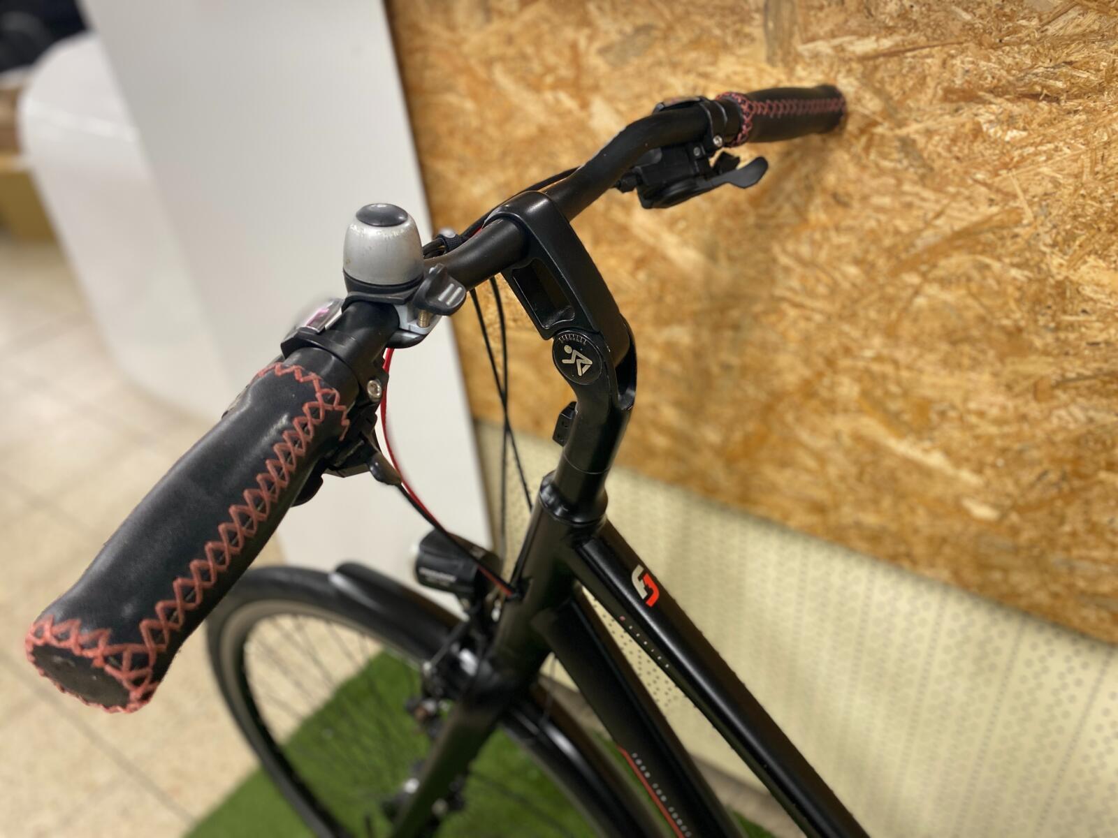 Koga F, zwart 5/7