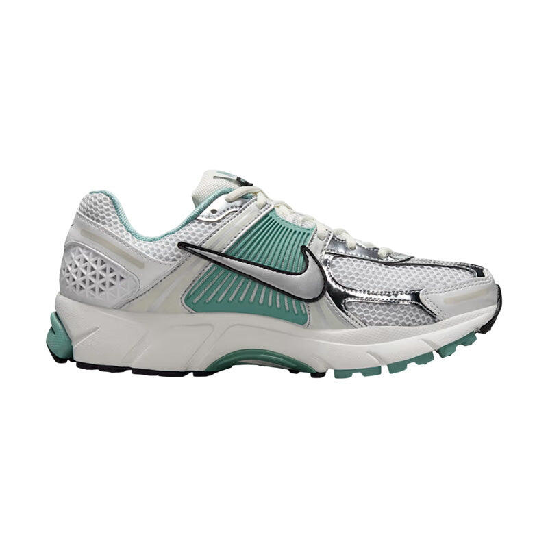 Basket Nike W Zoom Vomero 5 Nike 3/7