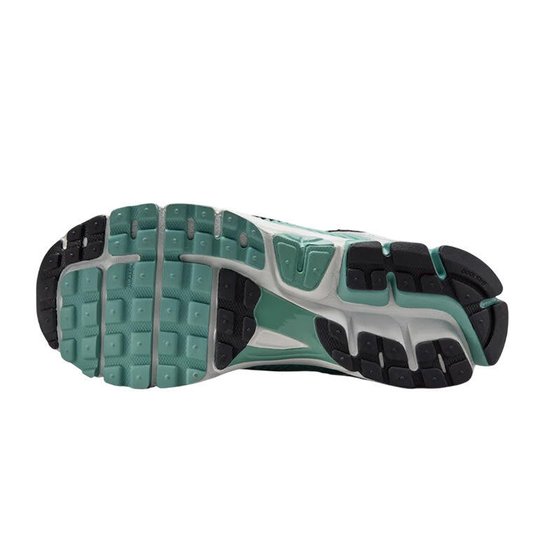 Basket Nike W Zoom Vomero 5 Nike 5/7