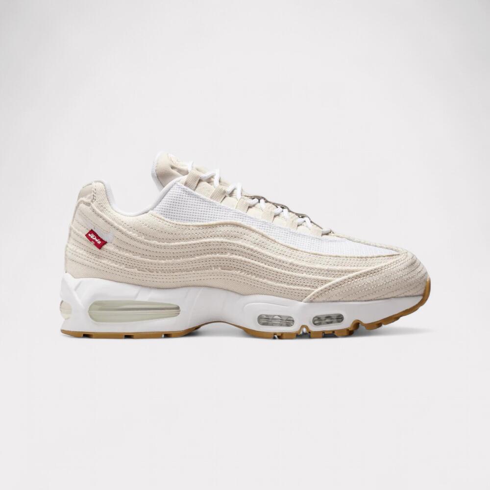 NIKE picture
