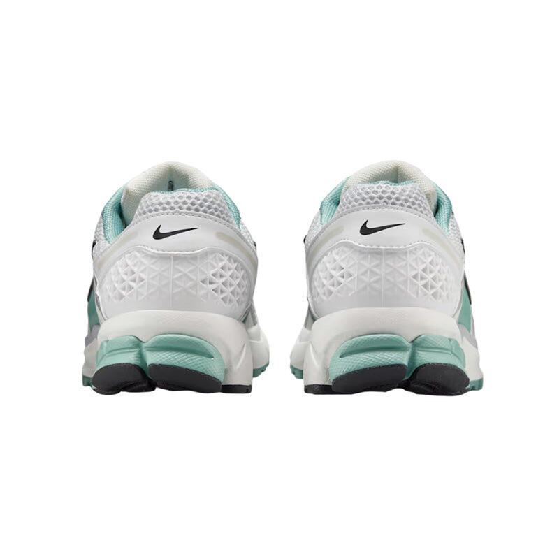 Basket Nike W Zoom Vomero 5 Nike 6/7