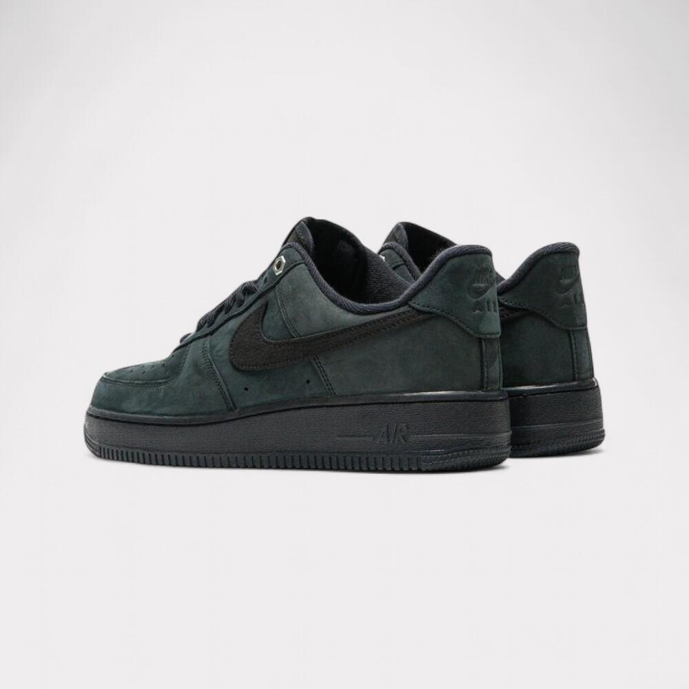 Nike Air Force 1 Low - Black Nubuck 3/5