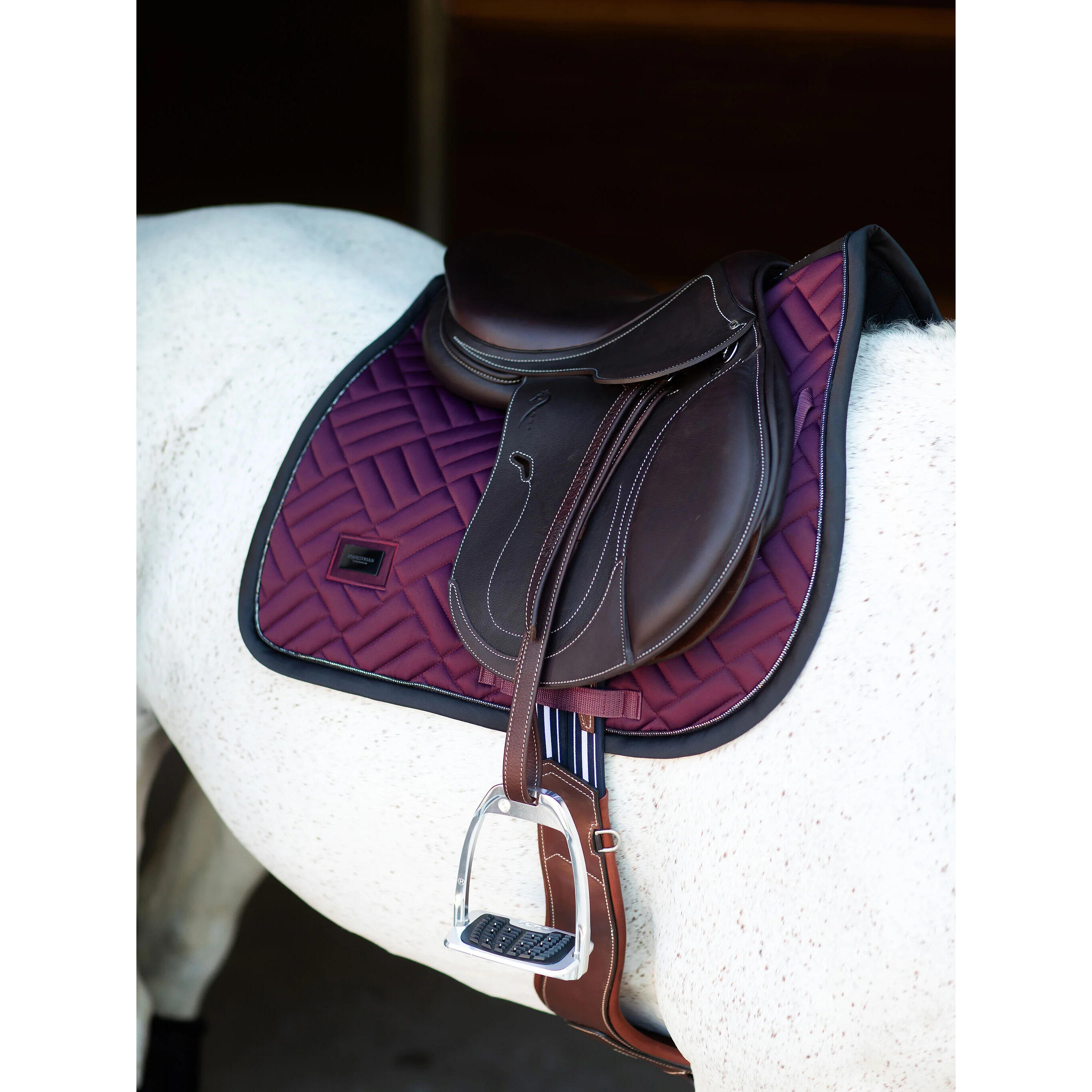 Tapis de CSO Equestrian Stockholm Modern 2/5