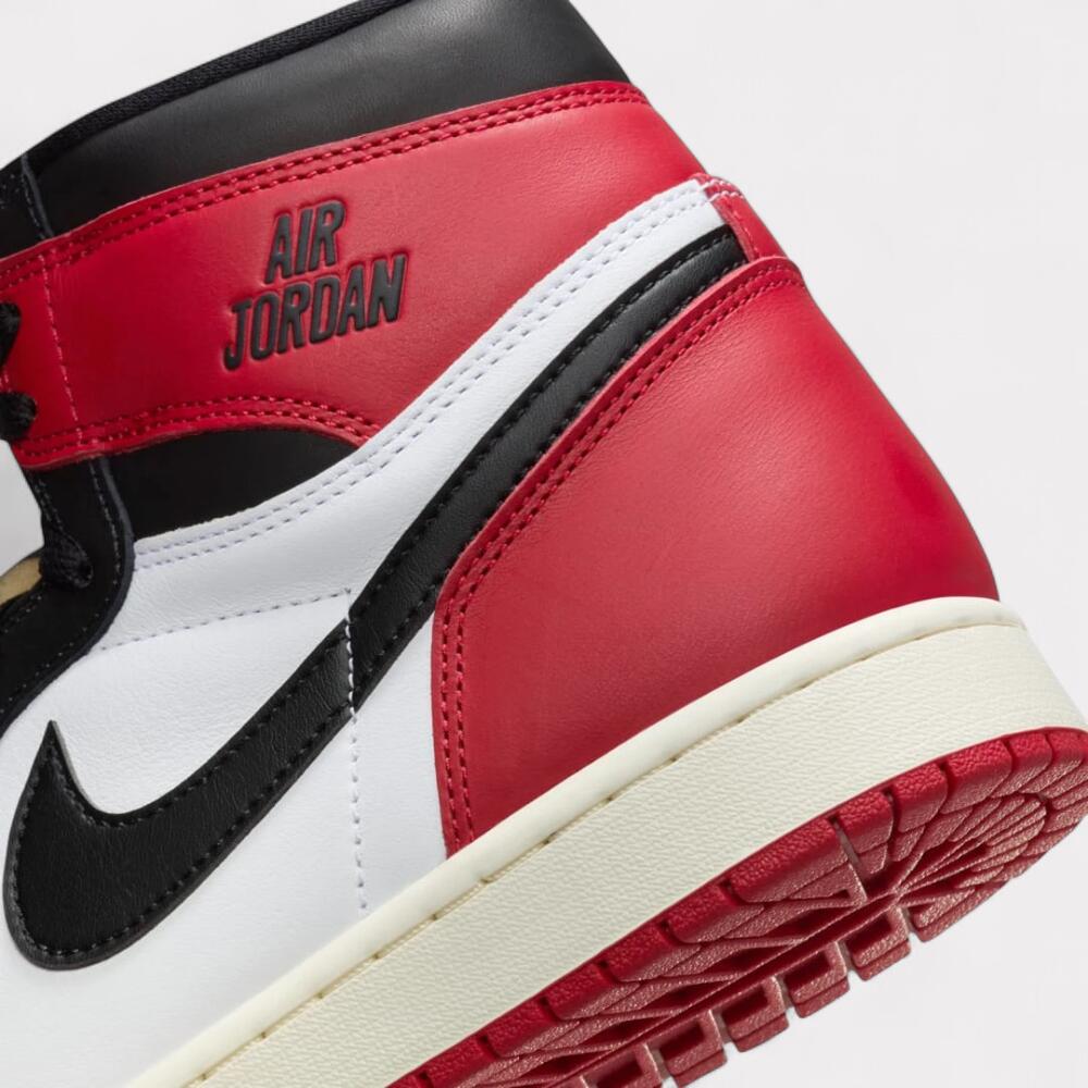Jordan 1 Retro High OG Black Toe Reimagined 7/7