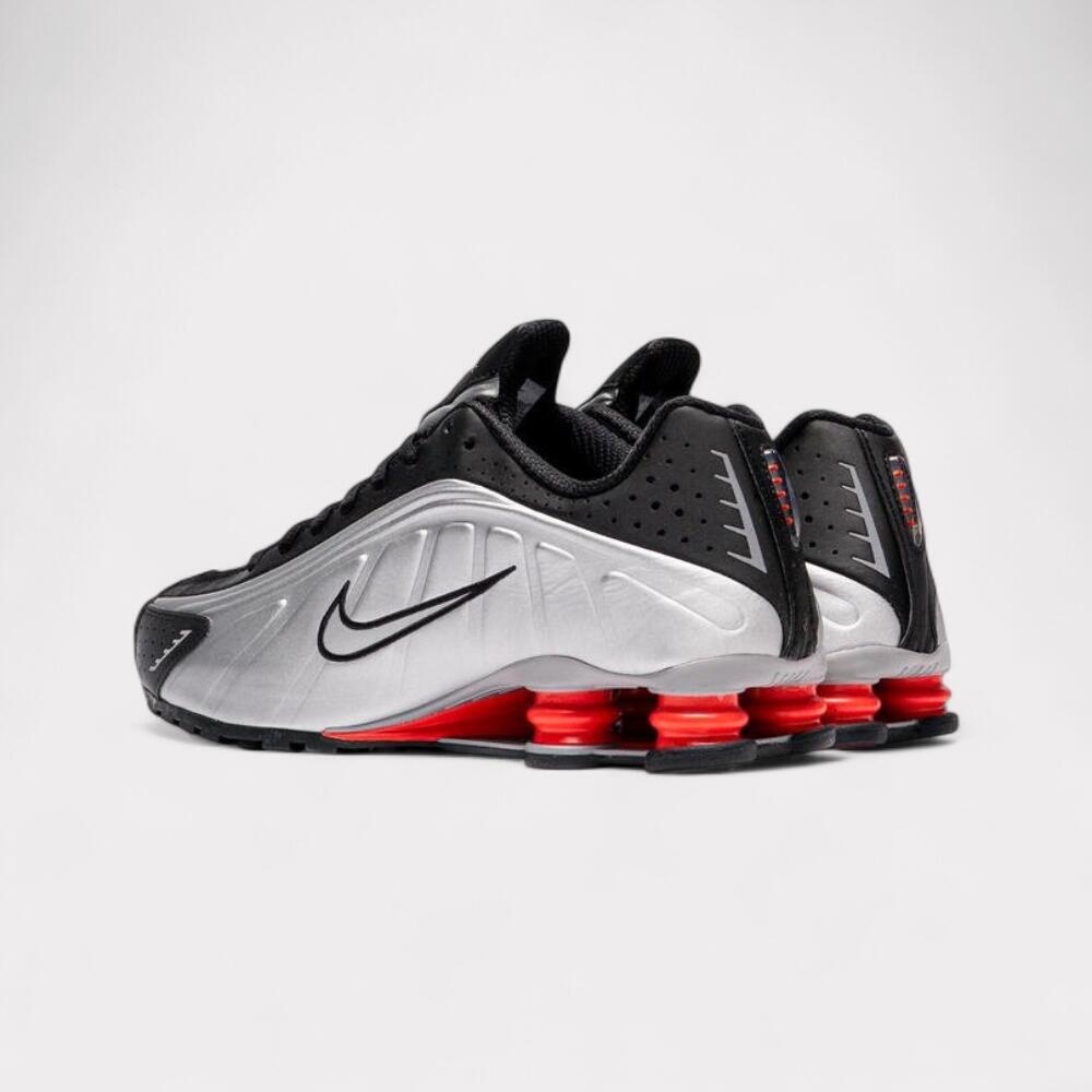 Nike Shox R4 - Picante Red 3/5