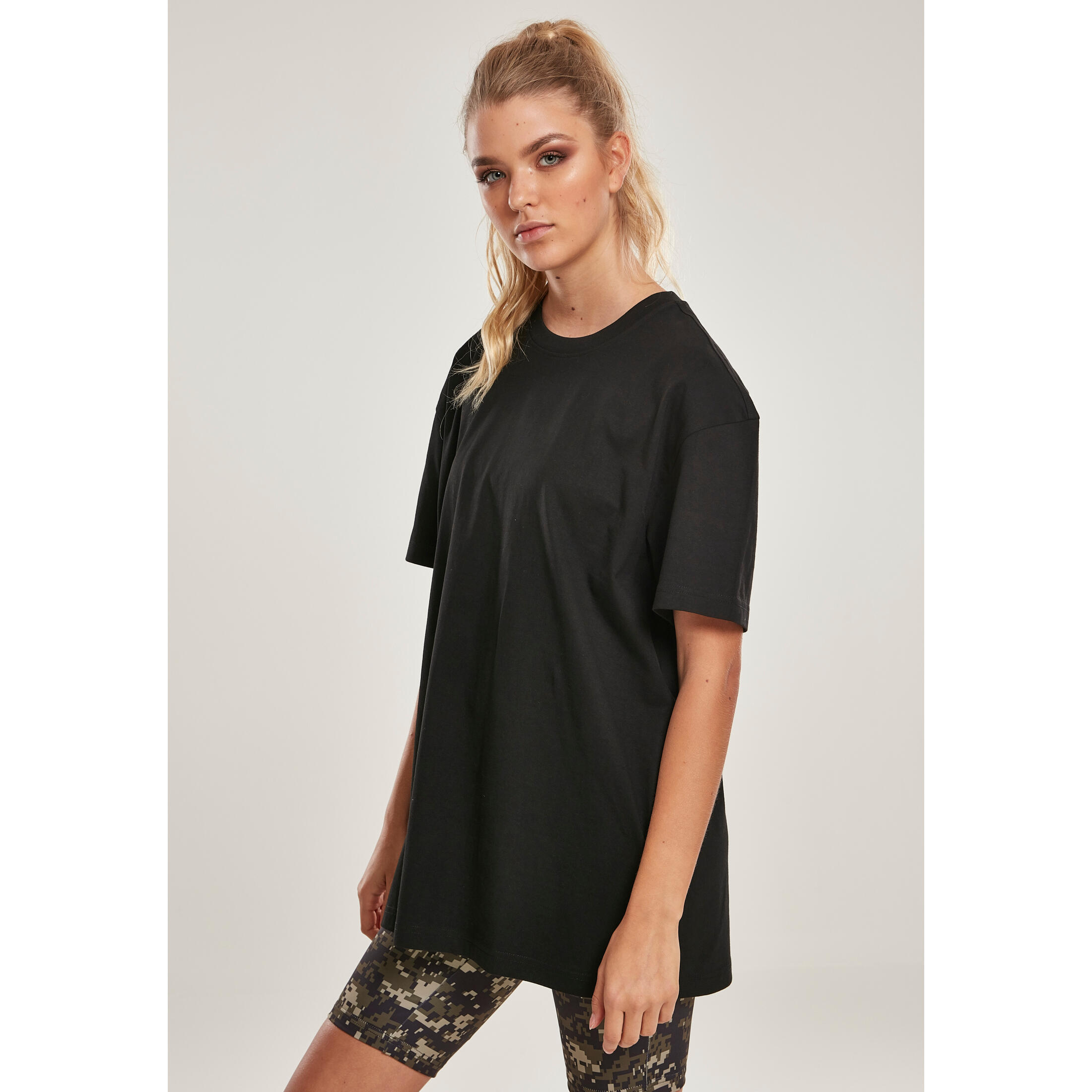 Urban Classics - T-shirt Femme Urban Classics Oversized Boyfriend - T-shirt Manches Courtes - Noir - Decathlon