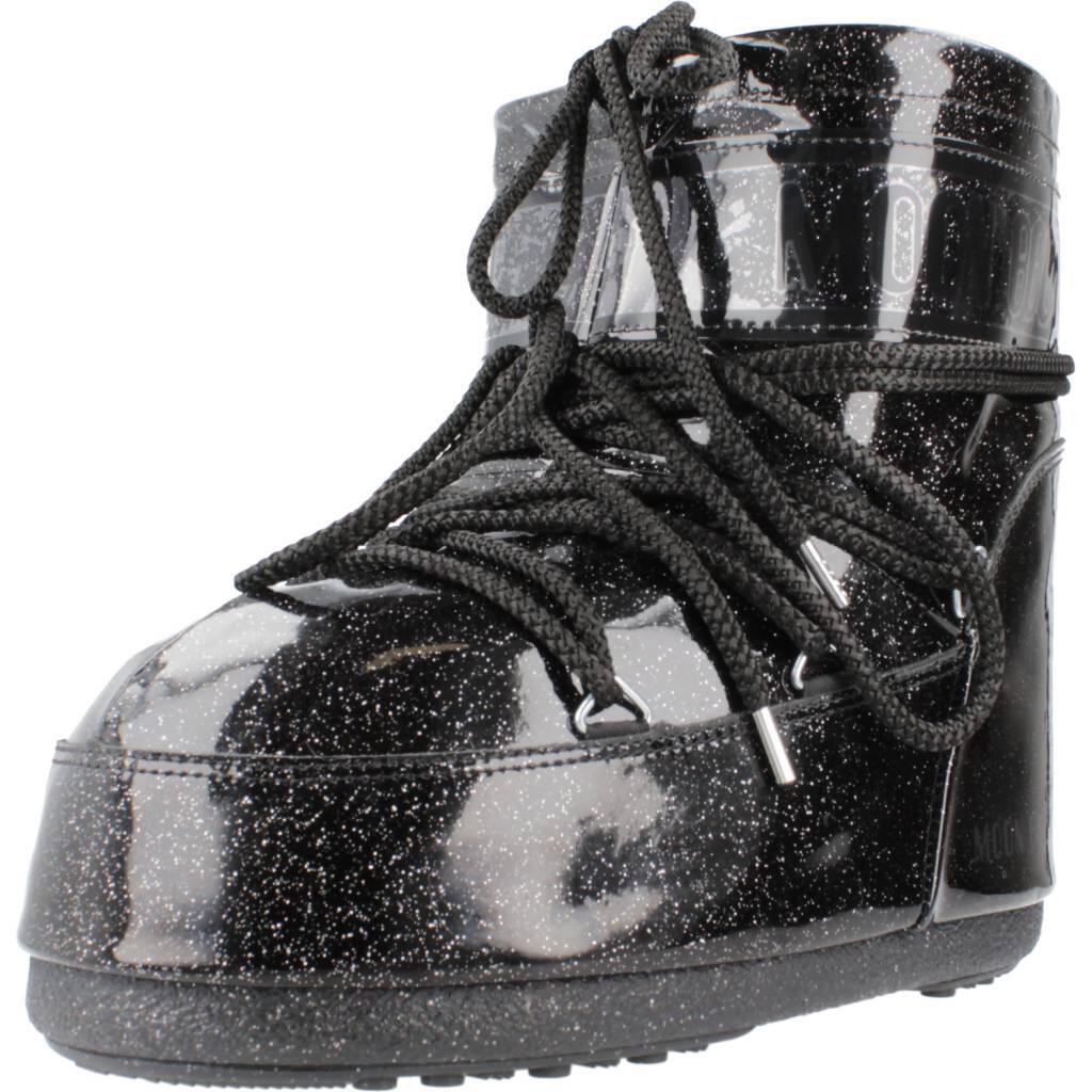 MOON BOOT picture