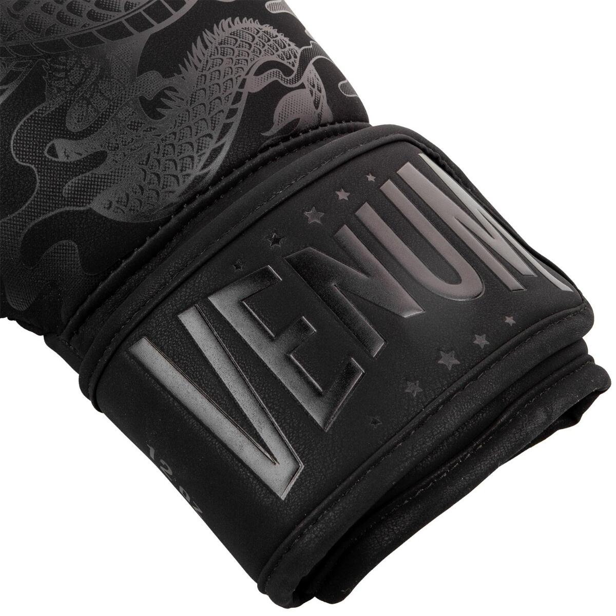 Boxhandschuhe Venum Dragon’s Flight – Schwarz – 16 oz 5/7