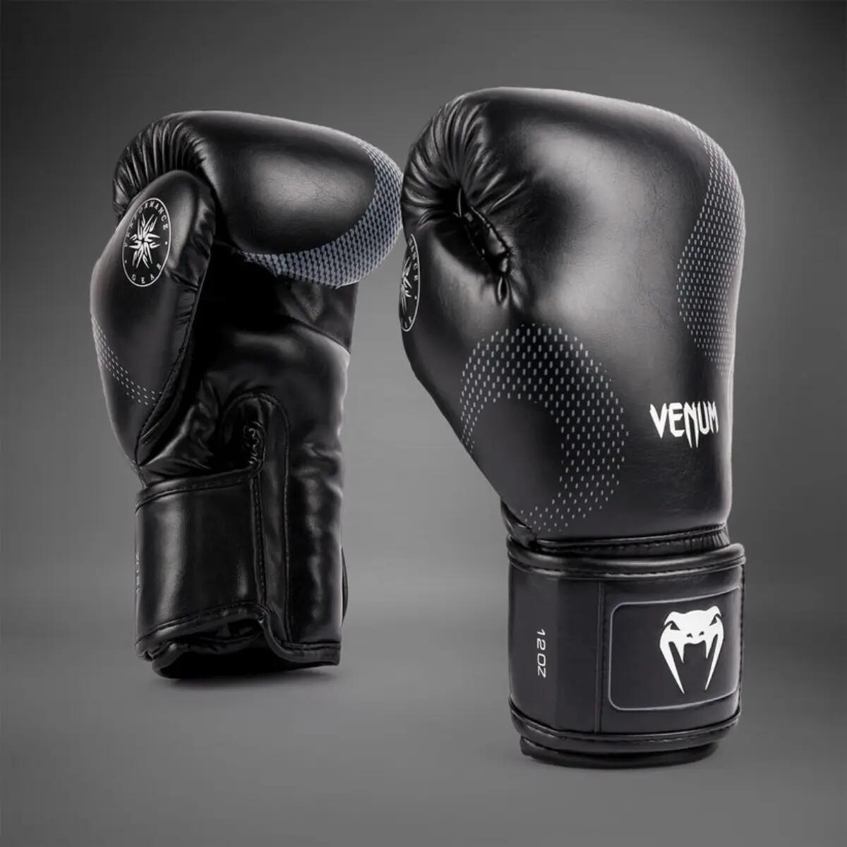 VENUM picture
