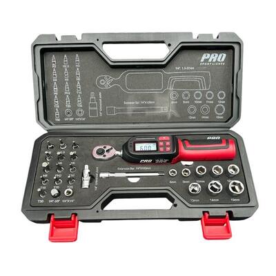 Set Di Chiavi Dinamometriche 26 Pezzi Digitale 15-30 Nm 1/4