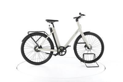 Tweedehands - cowboy st4 + city e-bike lage instap 2023 - zeer goed