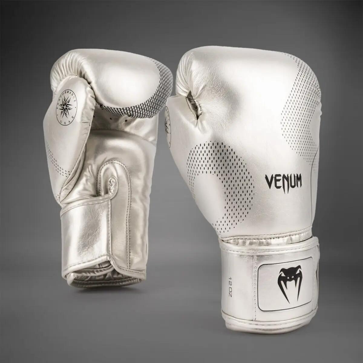 VENUM picture