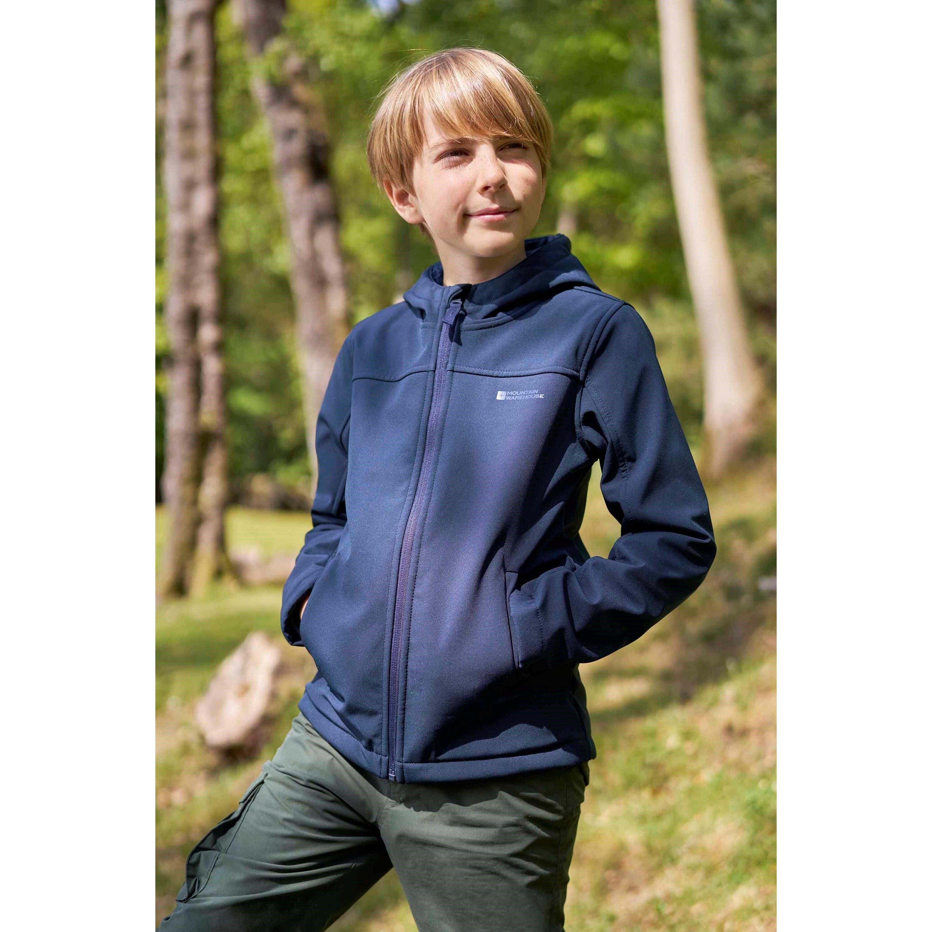 MOUNTAIN WAREHOUSE picture