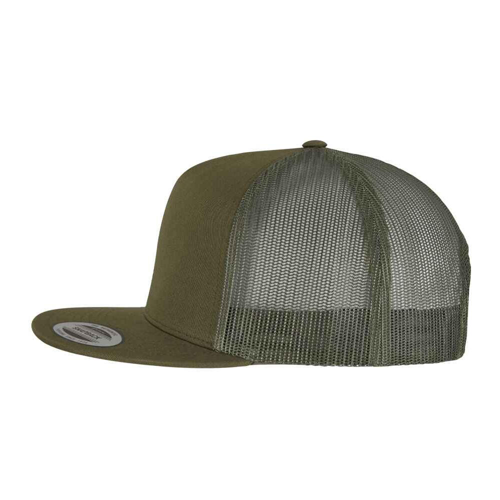 Unisex Classic Trucker Cap (Moss Green) 3/4