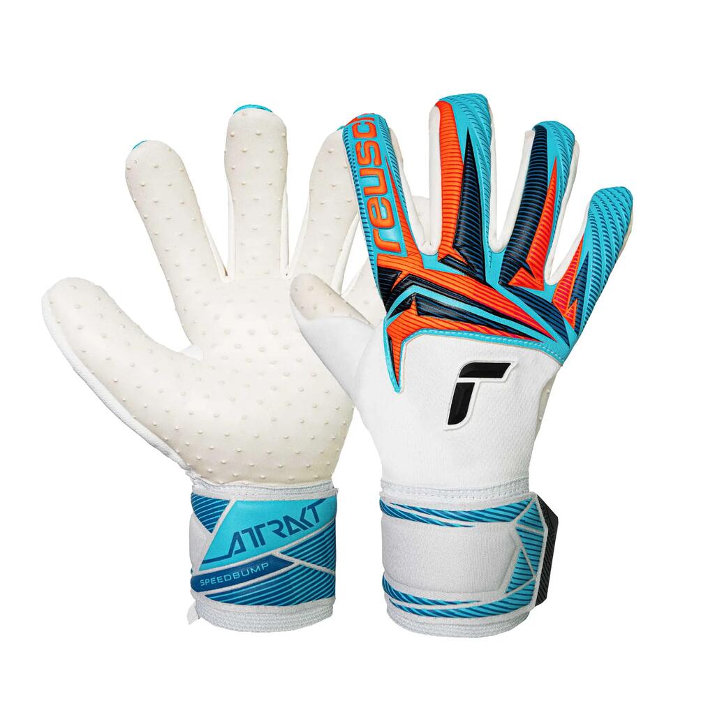 Goalkeeper gloves Reusch Attrakt SpeedBump