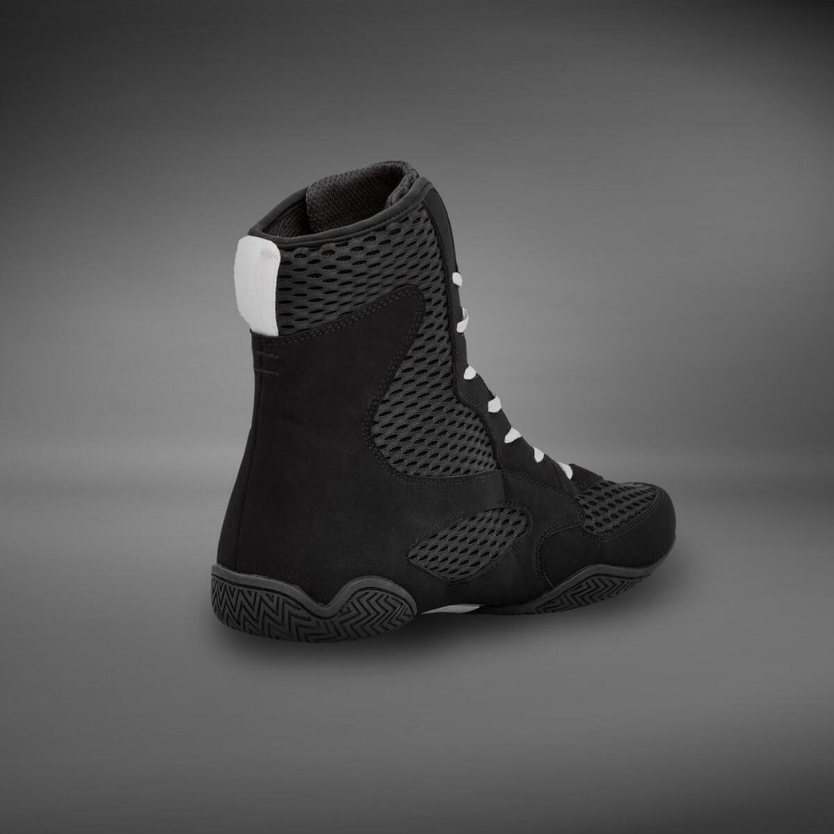 Boxing Shoes Venum Contender – Black / White – EU 47 4/7