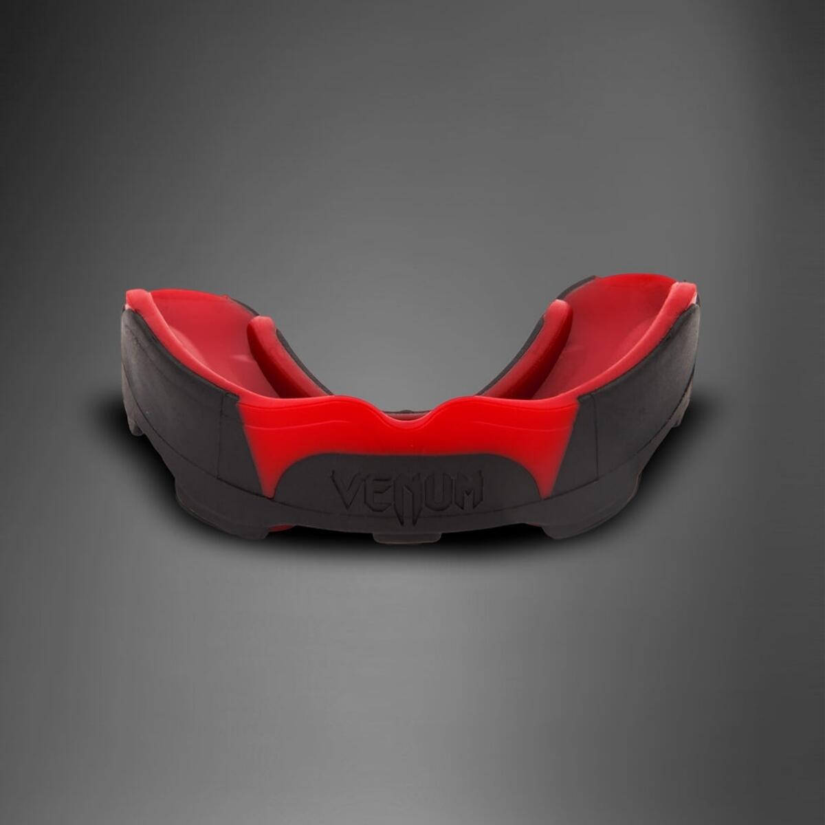 Mouthguard Venum Predator – Black / Red 2/5