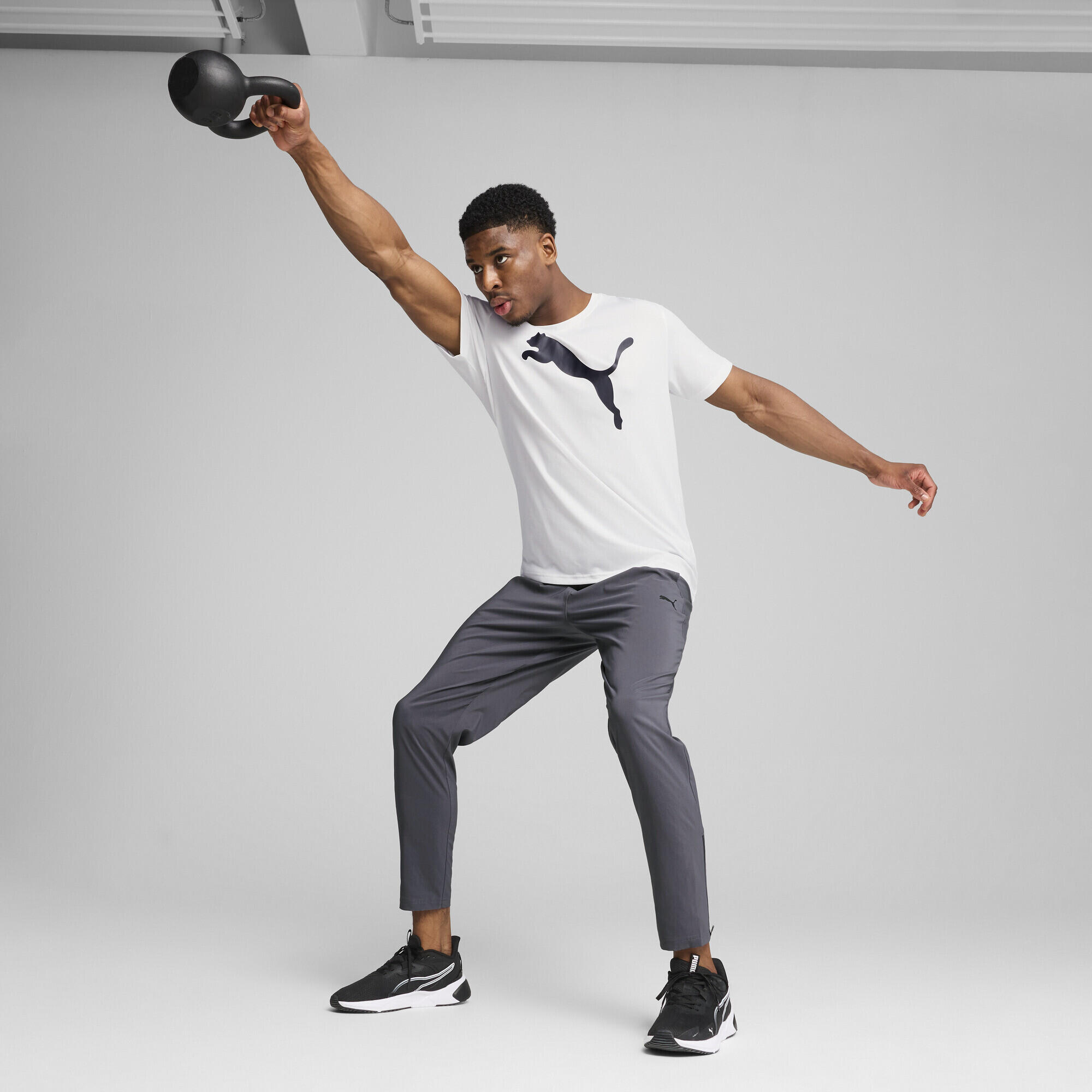 Pantalon fuselé tissé TAD ESSENTIALS Homme PUMA 4/6