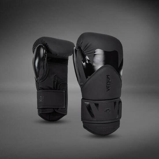 Gants de boxe Venum Challenger 4.0 – Noir / Noir – 16 oz