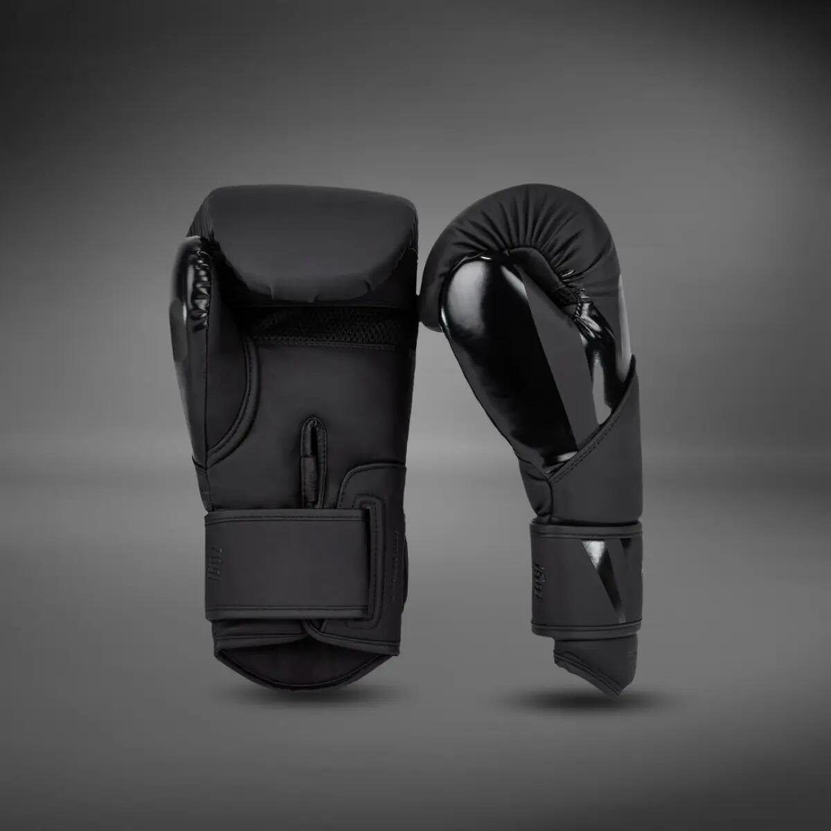 Boxing Gloves Venum Challenger 4.0 – Black / Black – 10 oz 5/7