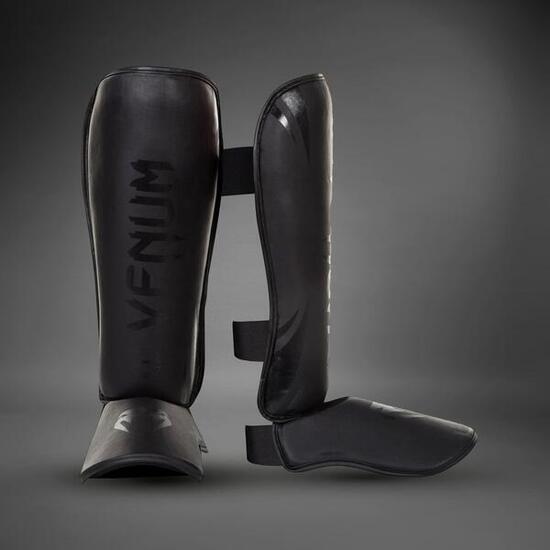 Schienbeinschutz Venum Challenger – Schwarz / Schwarz – M
