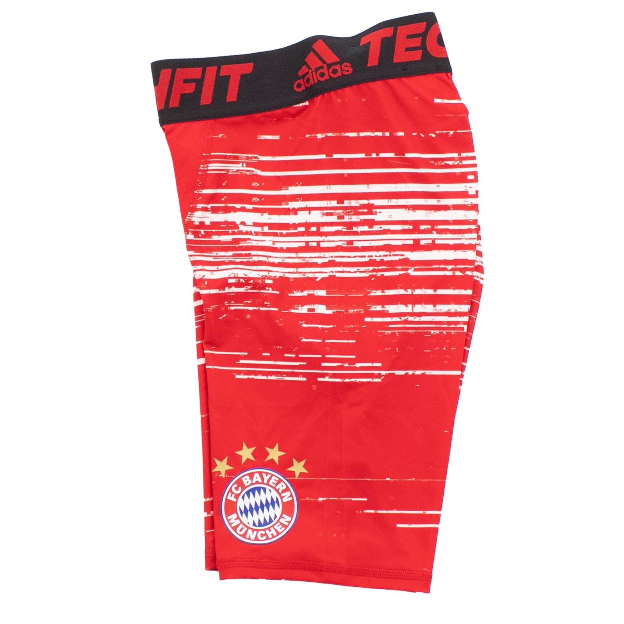 Shorts TF FC Bayern München Base Layer Tight in Rot 3/4