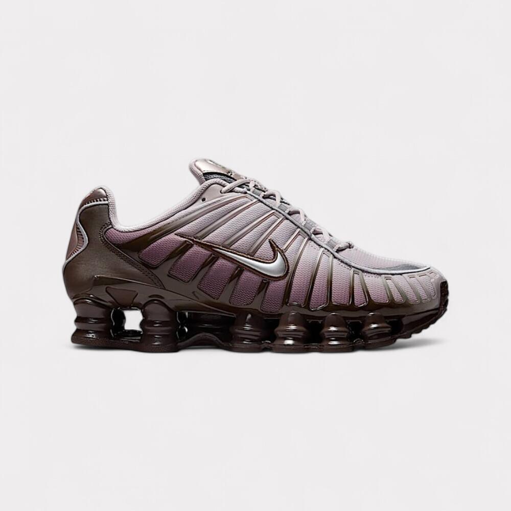 NIKE picture