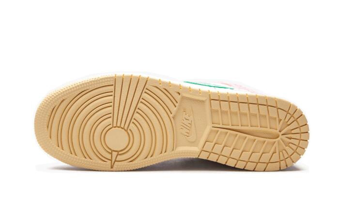 Air Jordan 1 Mid SE Paint Drip 3/4