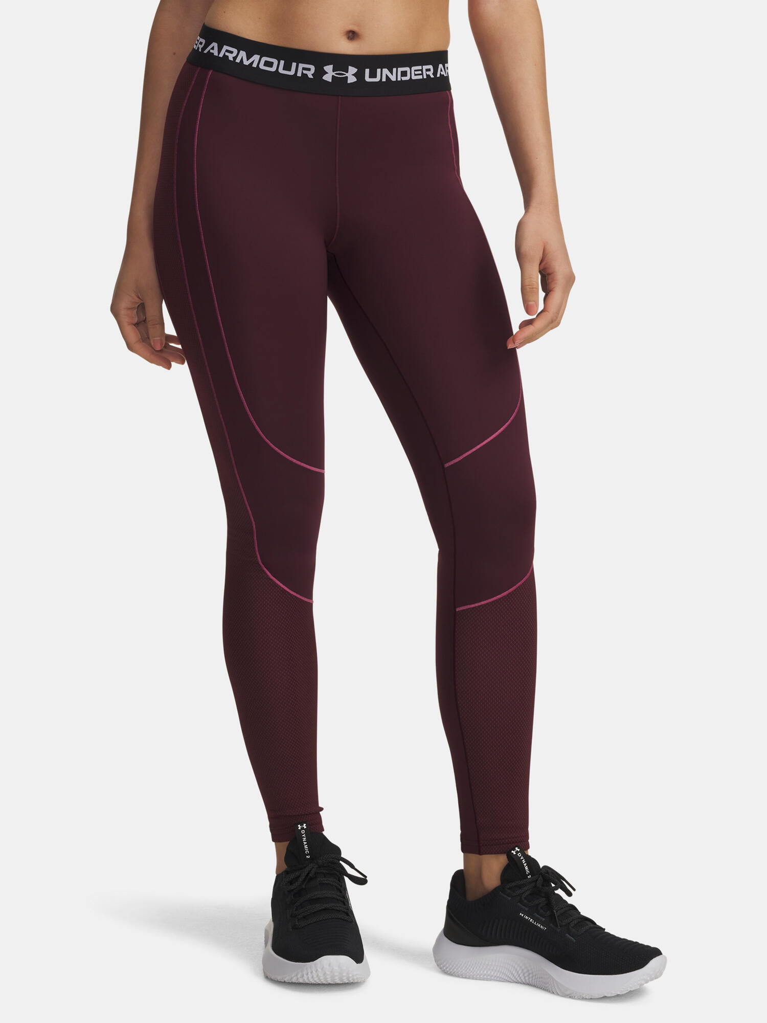 UNDER ARMOUR picture