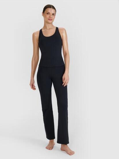 Leggings de fitness pour femmes avec jambes évasées
