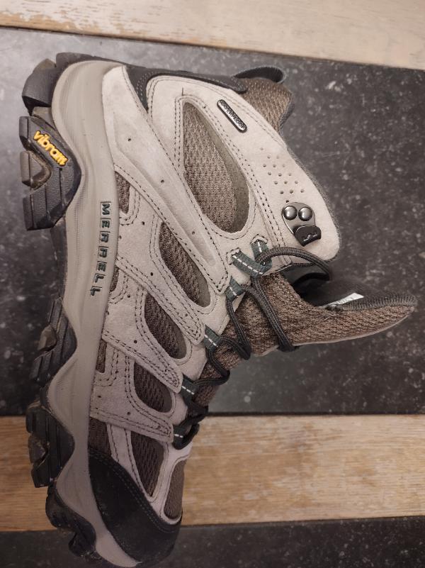 Tussen Particulieren - Merell Vibram wandelschoenen 2/6