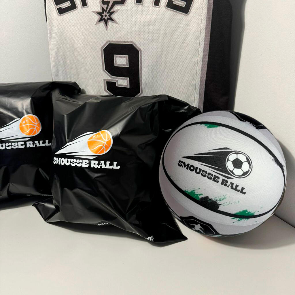 Smousse Foot, le ballon de foot d’intérieur, silencieux et de taille officielle 5/5