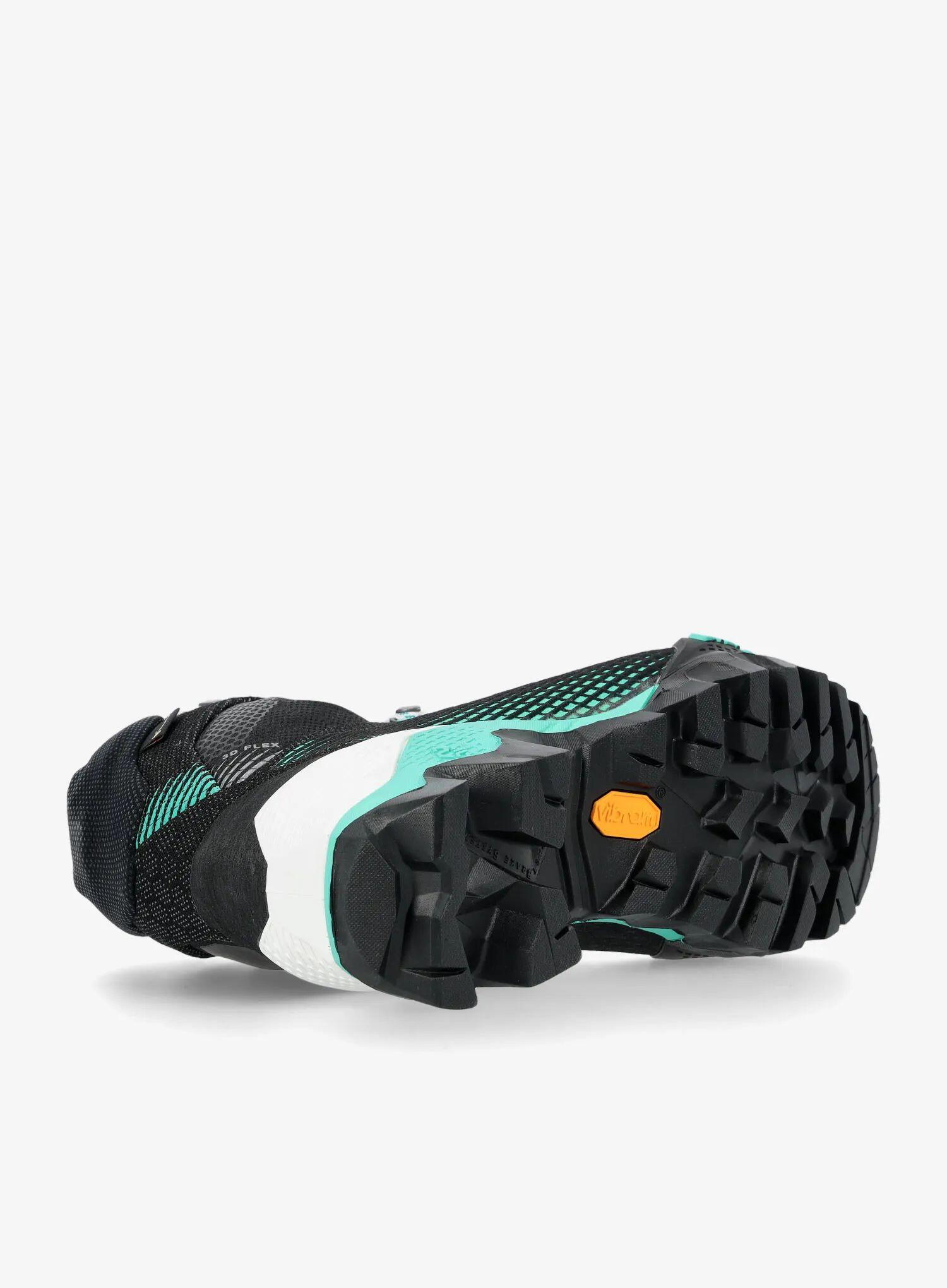 Chaussures d'alpinisme pour femmes La Sportiva Aequilibrium ST GTX 7/7