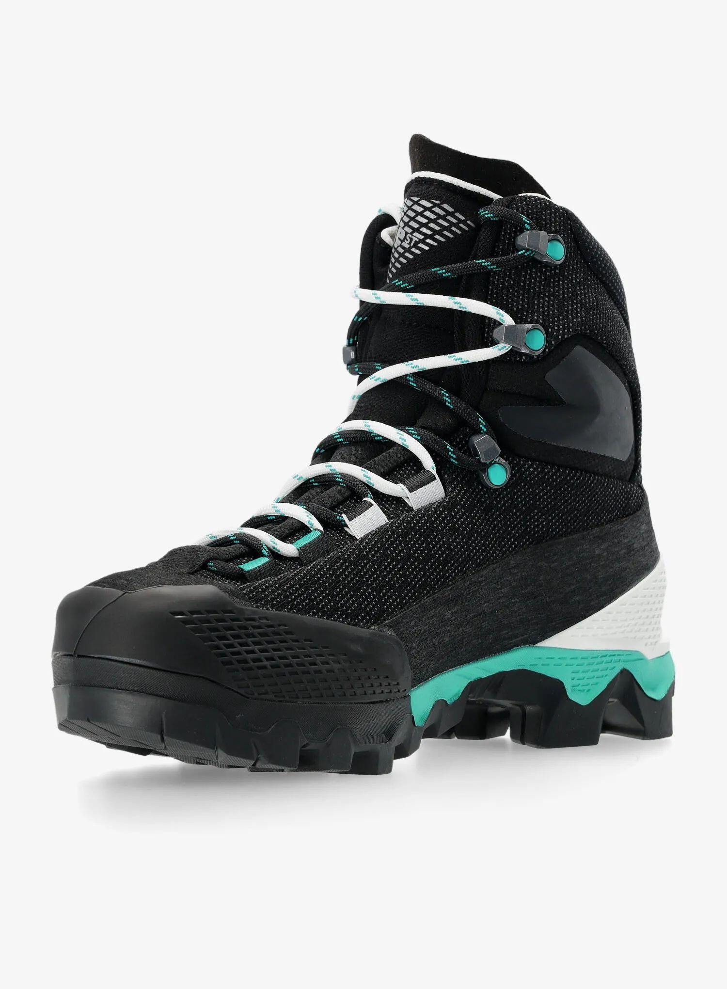 Chaussures d'alpinisme pour femmes La Sportiva Aequilibrium ST GTX 4/7