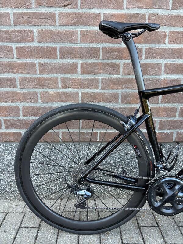 Entre Particuliers - Vélo route specialized tarmac sl6 5/7