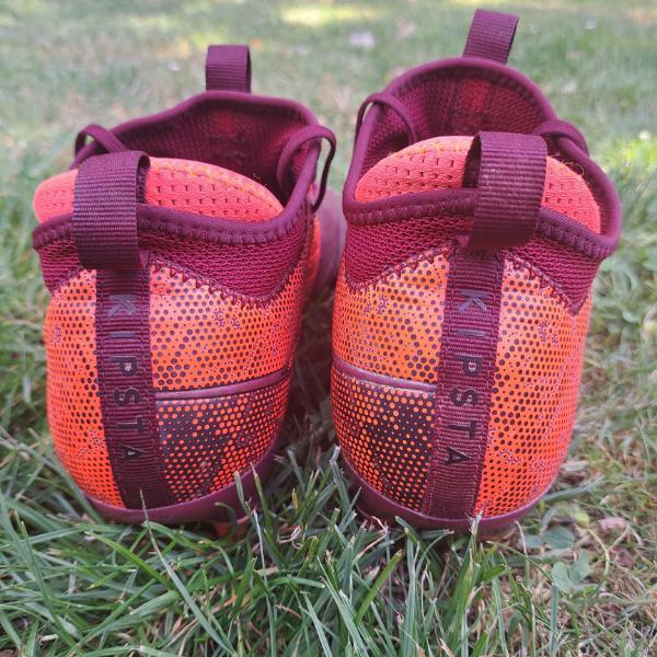 Tussen Particulieren - Bordeaux voetbalschoenen met noppen 2/3