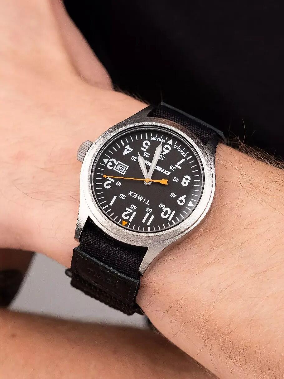 Timex Analogique Montre Noir/Noir TW4B29600 5/6
