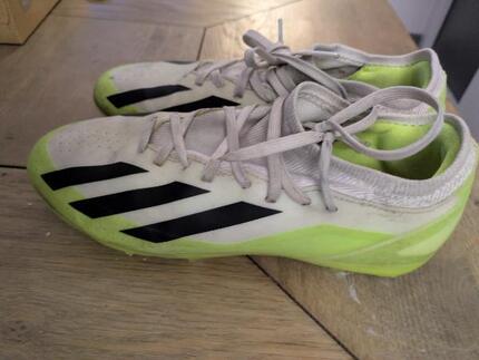 Entre Particuliers - Chaussures football Adidas enfants