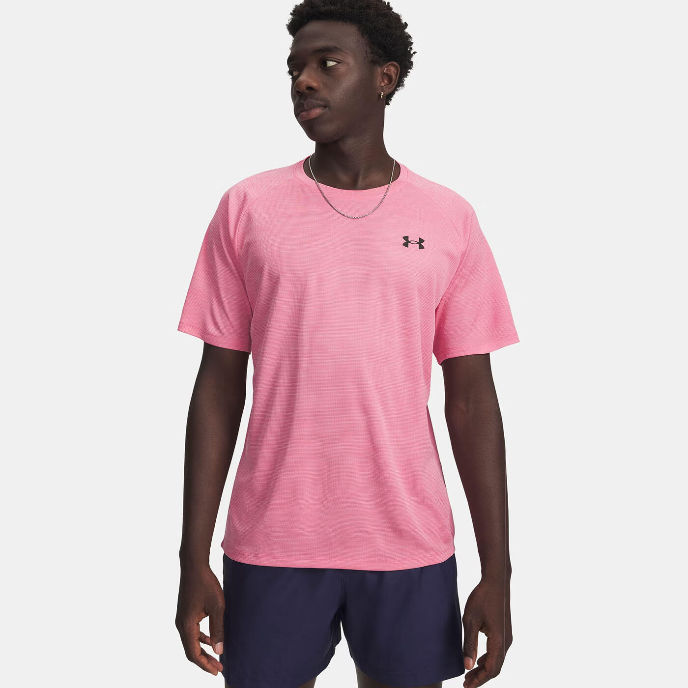 UNDER ARMOUR picture