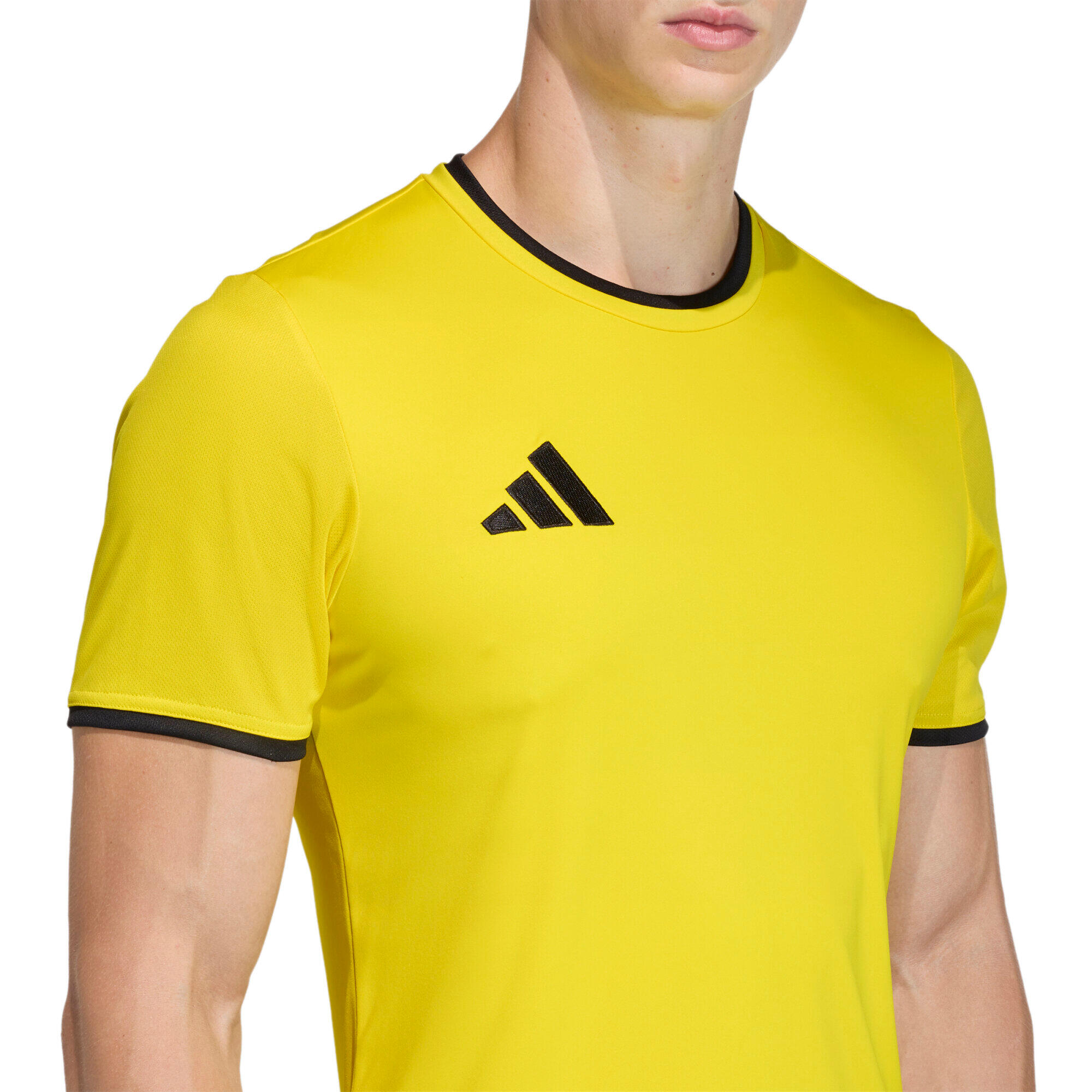 T-shirt adidas Entrada 26 uomo, taglio aderente, Climacool 5/7