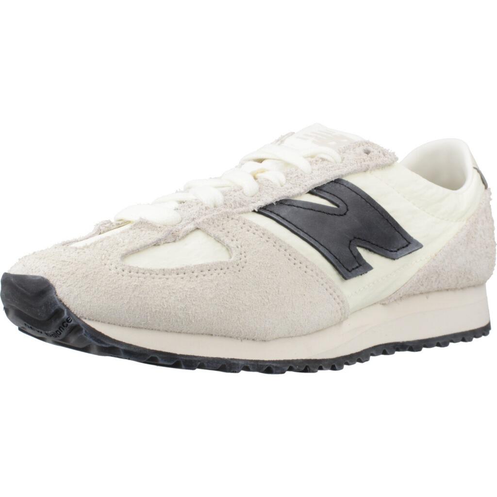 NEW BALANCE picture